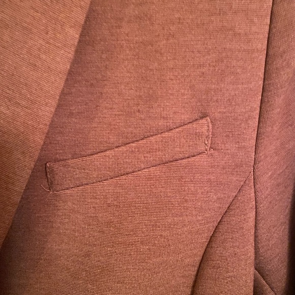 The perfect neutral blazer by H&M size 10 - Picture 4 of 9